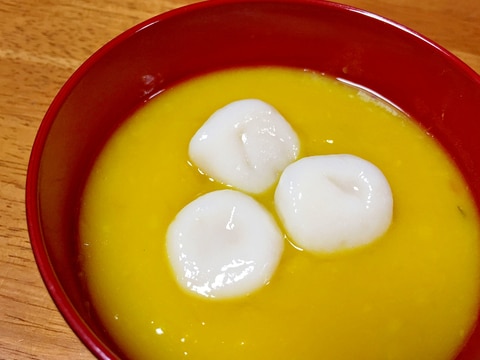 食卓で仲秋の名月を楽しむ♪お月見さつまいもしるこ